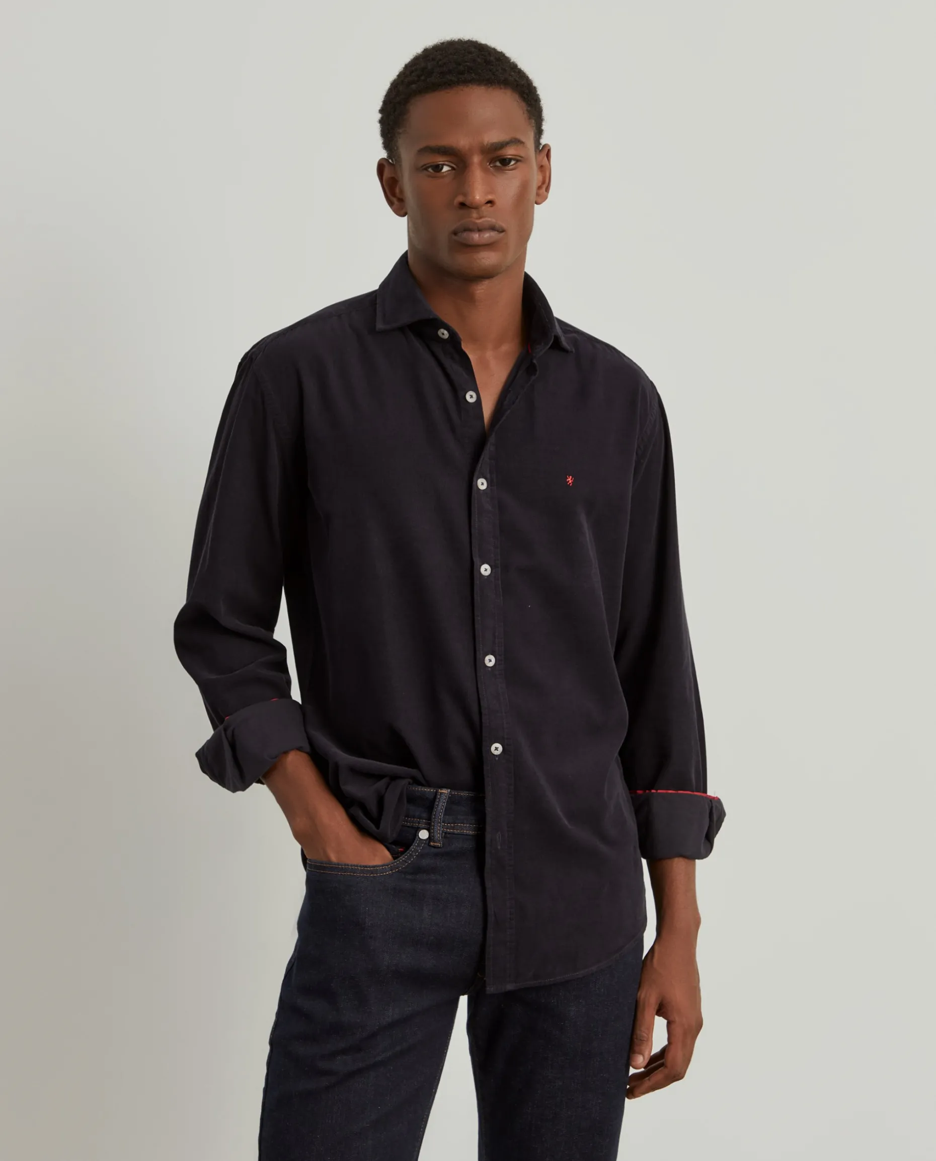 Calças denim regular fit lavagem escura|LION OF PORCHES Store