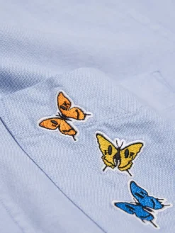 Camisa oxford com borboletas no bolso Lion x Killa|LION OF PORCHES New