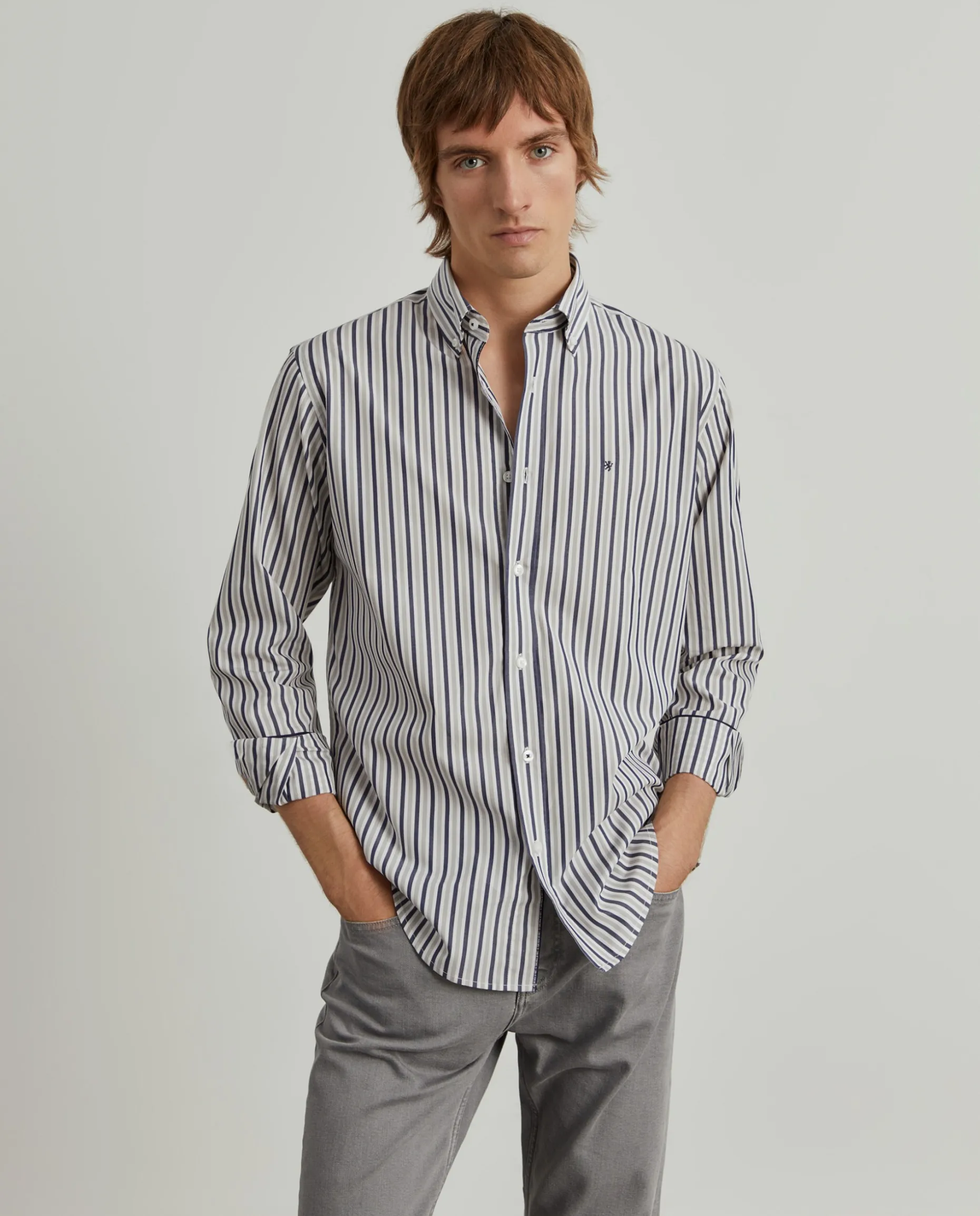 Camisa regular fit com padrão de riscas|LION OF PORCHES Online
