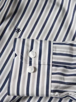 Camisa regular fit com padrão de riscas|LION OF PORCHES Online
