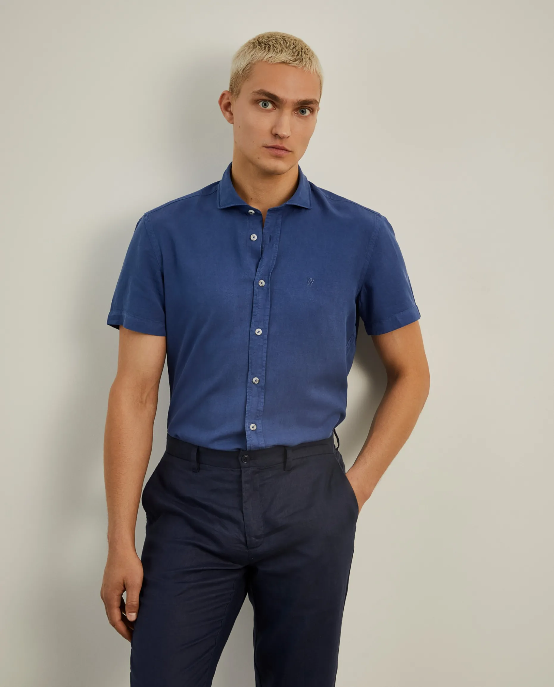 Camisa slim fit de manga curta|LION OF PORCHES Hot