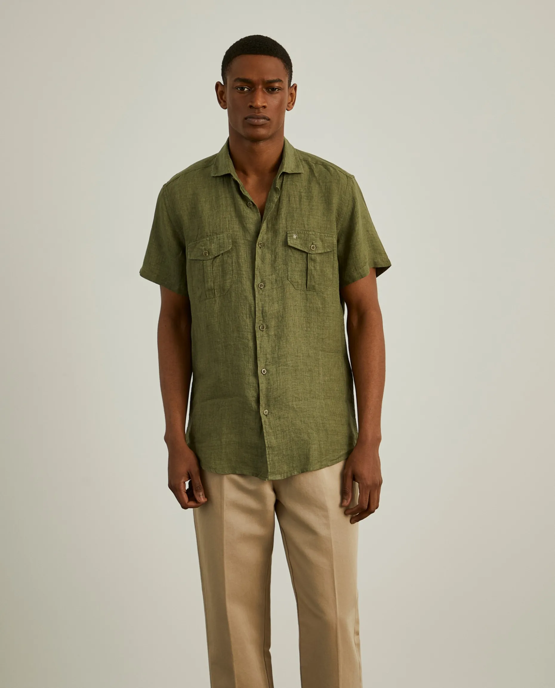 Camisa slim fit manga curta em linho|LION OF PORCHES Hot