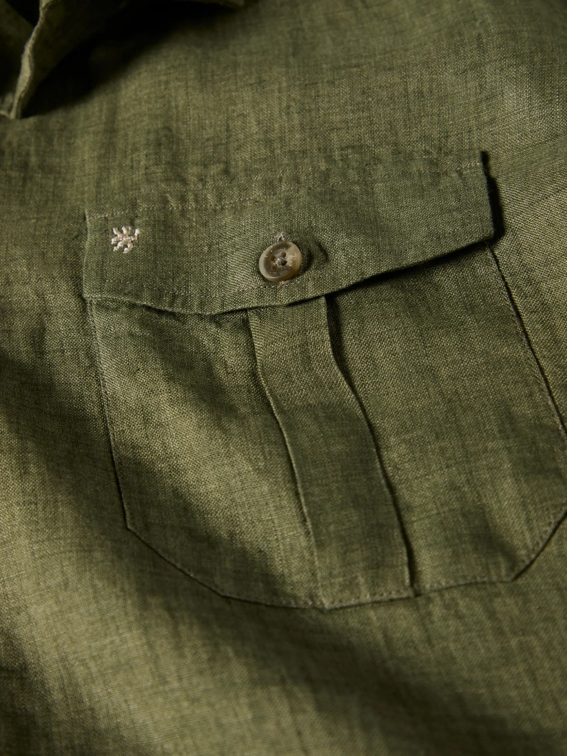 Camisa slim fit manga curta em linho|LION OF PORCHES Hot