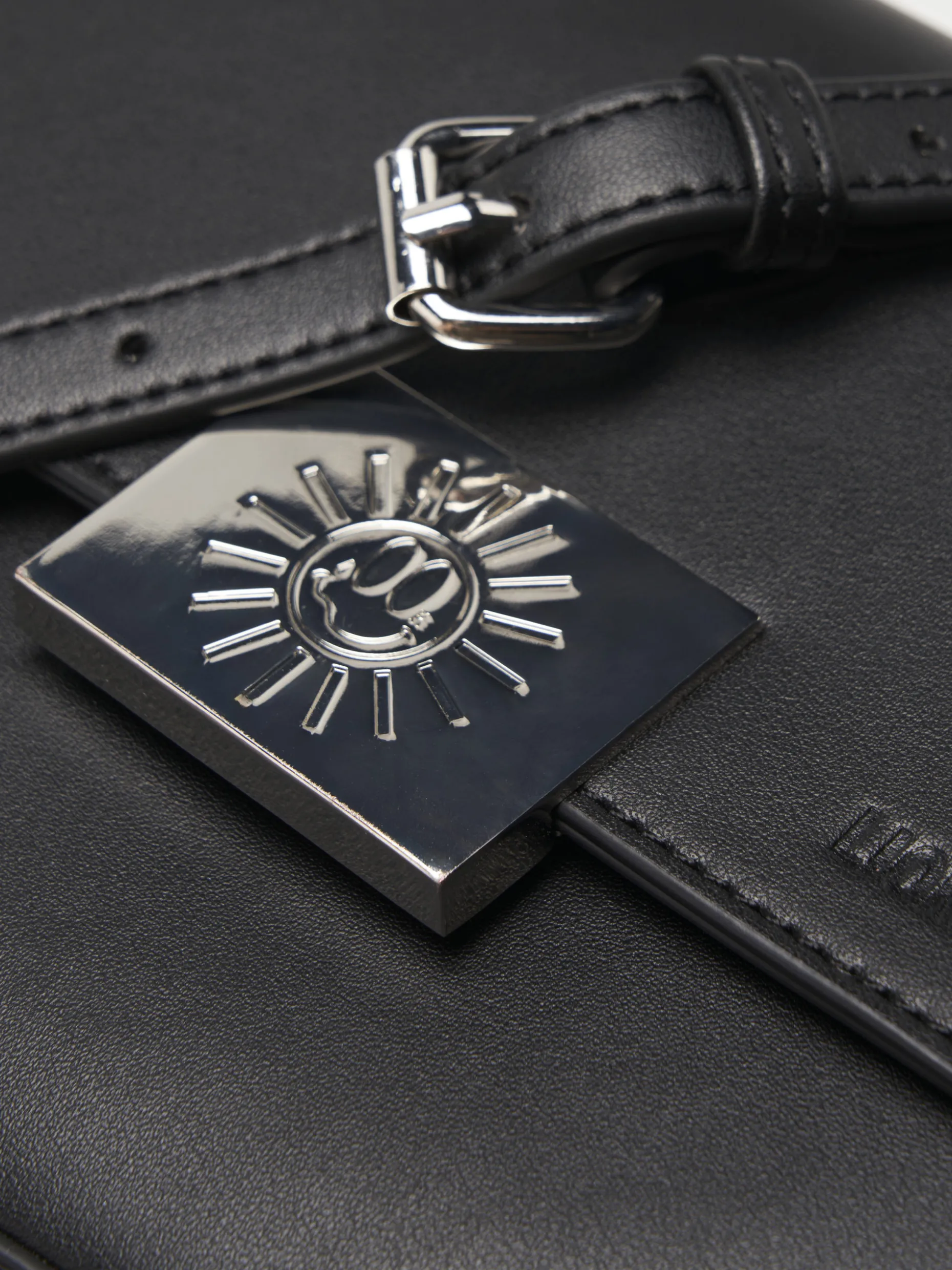 Mala a tiracolo Lion x Killa|LION OF PORCHES Shop