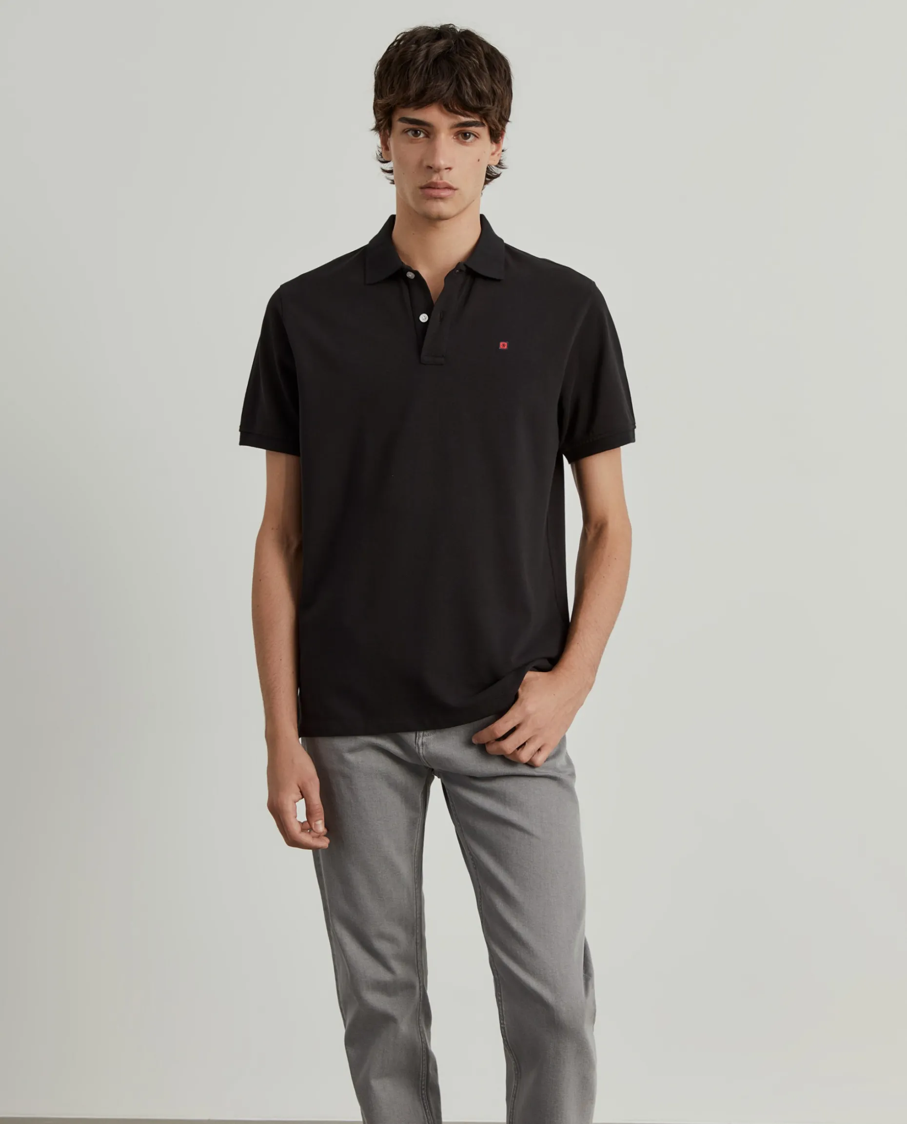 Polo piqué regular fit em algodão|LION OF PORCHES New