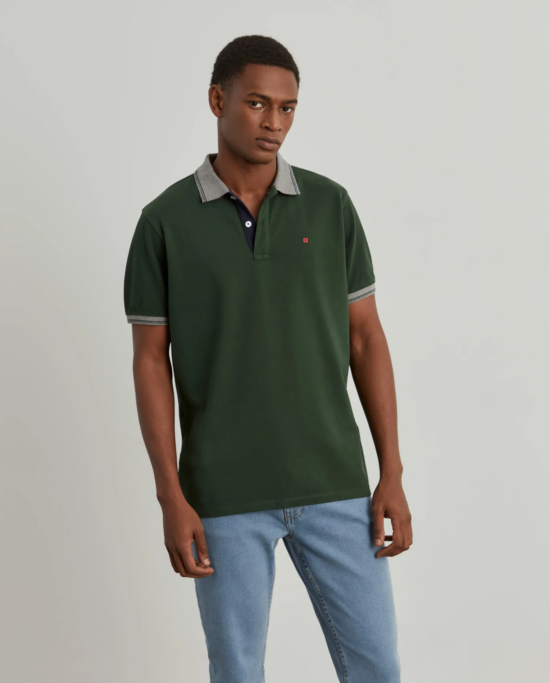 Polo piqué regular fit em algodão|LION OF PORCHES New