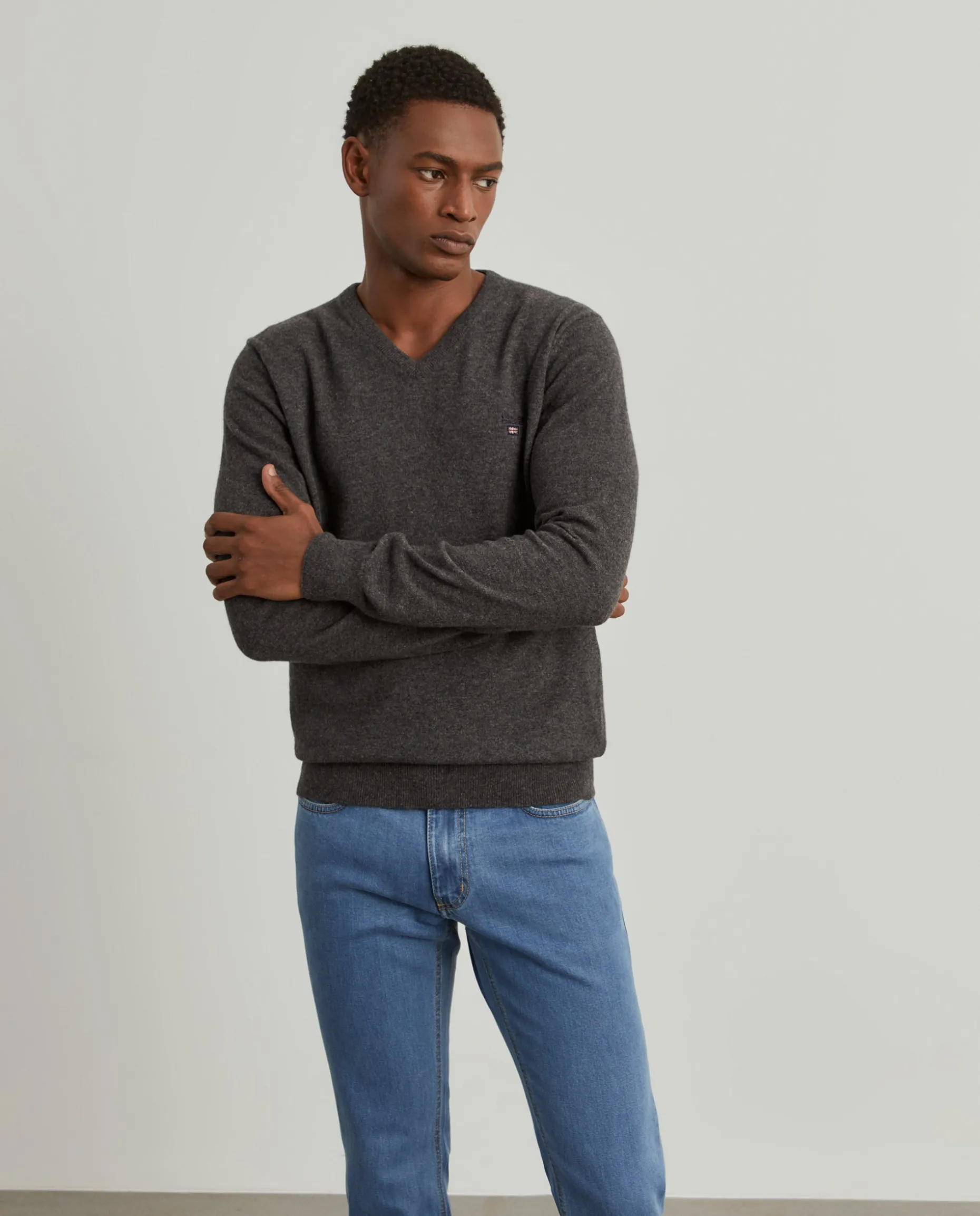 Pullover decote em V mistura de lã|LION OF PORCHES Fashion