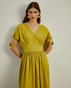 Vestido comprido com folhos e alças ajustáveis|LION OF PORCHES New