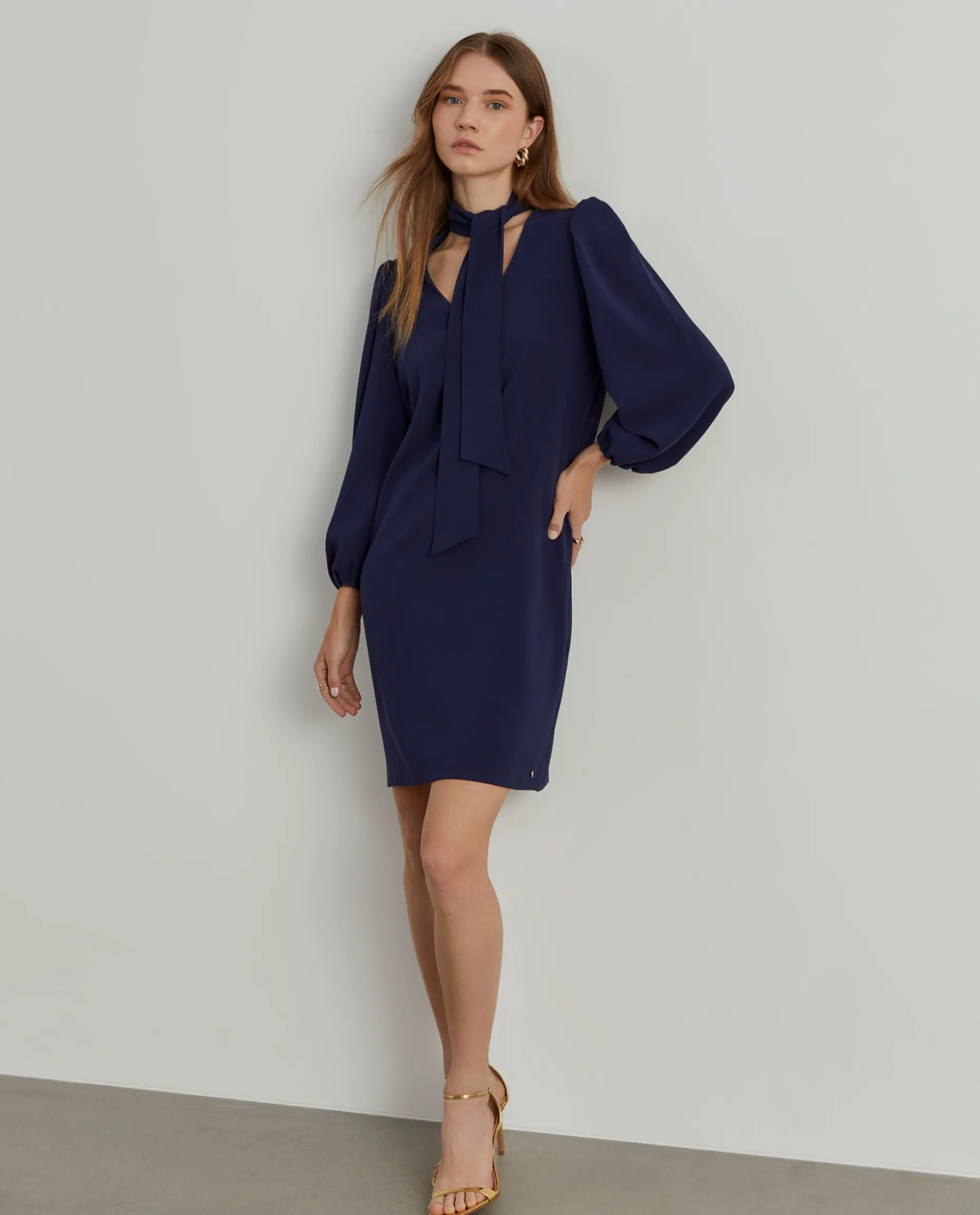 Vestido curto com laçada e mangas abalonadas|LION OF PORCHES Cheap